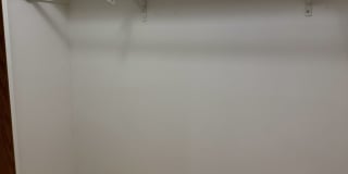 5446 West Gale Street Gallery 4