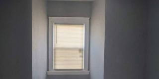 Charming 4-Bedroom Property in Prime Location Gallery 8