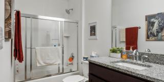 231 Walton Avenue unit: 206 Gallery 19