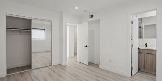 2034 S Garth Avenue Apartments Gallery 50