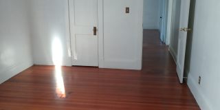 197 Acorn St Gallery 4