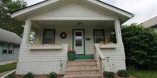 Beautiful 2-bedroom Charmer in Aksarben Gallery 18