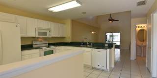 3br 2.5ba townhome in GATED COMMUNITY of Cypress Lake in Kissimmee!! Gallery 3