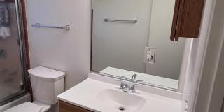 565 Roberts Street lot: C Gallery 18