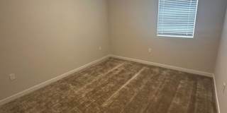 SPACIOUS 3 BEDROOM 3.5 BATH TRI-STORY TOWNHOME Gallery 16