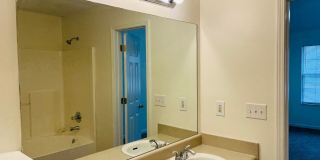 Prime South Fulton location! Minutes to Atlanta, I-85 and movie studios! 2 bed, 2.5 bath, 1 car garage, must see! Gallery 31