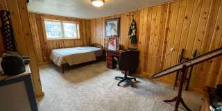 AVAILABLE JULY - 3 BEDROOM/1.5 BATHROOM HOME Gallery 23