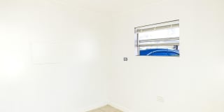 3040-3042 Douglas Ave Gallery 11