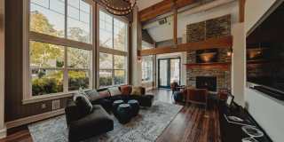 Bella Vista Gallery 23