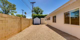 5002 E MITCHELL Drive Gallery 35