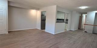 1977 73rd Street Gallery 1
