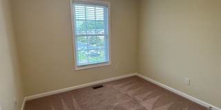 Taylor Spring Townhouse With Garage and Basement Gallery 15