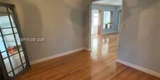 432 Palmetto Dr # 0 MIAMI SPRINGS, FL 33166 Gallery 9