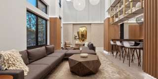18 Dock Street Gallery 11