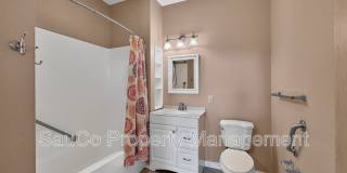 1425 Northeast 61st Avenue - 1 Gallery 15