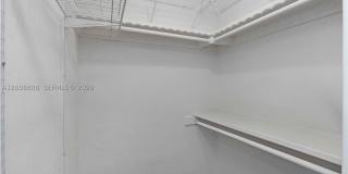 9394 SW 77th Ave Gallery 17