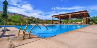 Modern 4BR Avance Home:Gated, Resort Pool, Gym & Quick Downtown Access Gallery 12