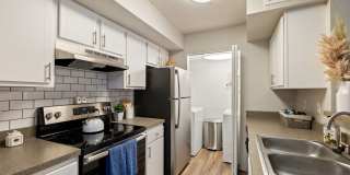 Jackson Square Apartments Gallery 11