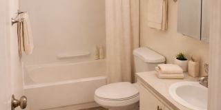 14074 Southwest Downing Street Gallery 10