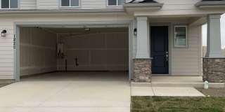 Beautiful New home in Eagle Ridge Gallery 1