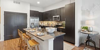 Bridges at Flatiron Gallery 4