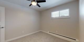 Acoma Square Gallery 28