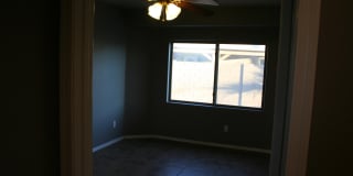 11207 W HOPI Street Gallery 31