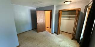 New Listing - 4 Bedroom House on Iowa City Westside on Sunset Gallery 8