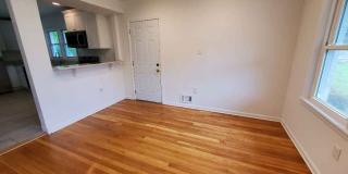 Room in 4 Bedroom Home at Morris Brown Dr SW Gallery 5