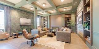 Taryn at 401 Gallery 11