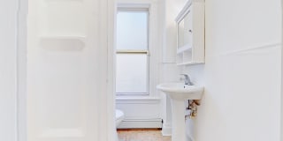 Spacious 1BR Apartment Near Yale – Remodeled & Convenient! Gallery 10