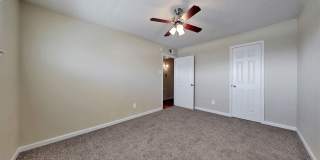 Colonial Gallery 31