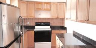 236 Castlewood Dr Gallery 1