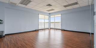 901 N PENN STREET Gallery 37