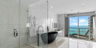 1425 Brickell Ave Gallery 33