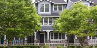 Beautiful Three Bedroom Row Home In Highly Desired Villebois Community! Gallery 1