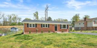 221 MORNINGSIDE Drive Gallery 2