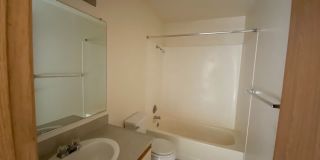 University Court Apartments Gallery 73