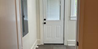616-618 Martha Street Gallery 18