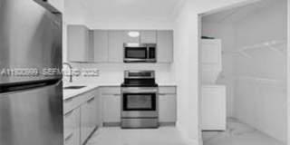 6135 Northwest 186th Street Gallery 1