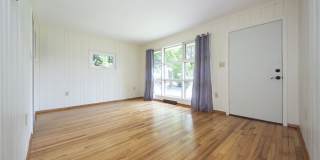 Crestmont Avenue House! Gallery 5
