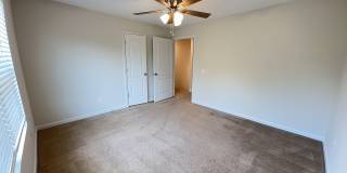 BRIDGEWATER HOME! LEASING FOR IMMEDIATE MOVE IN! 1/2 Off Deposit! Gallery 5