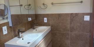 Unfurnished, 1-year long-term rental, Procure Only Gallery 18