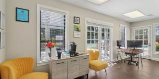 Midwood Gardens Apartments Gallery 43
