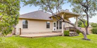 4-BEDROOM HOME IN LAKESIDE Gallery 23