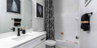 1000 West 1000 West Gallery 15