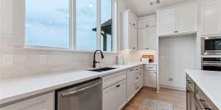 5 Bed | 5 Bath House Gallery 27