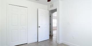 18522 Robinson Avenue Gallery 22