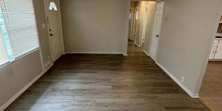 4 Bed 1 Bath Gallery 3