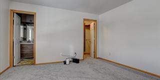 Updated 3bed/2bath on private culdesac in Thornton!! Gallery 13